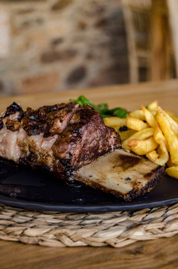 Finca Hotel Rural en Cáceres - Habitat Cigüeña Negra