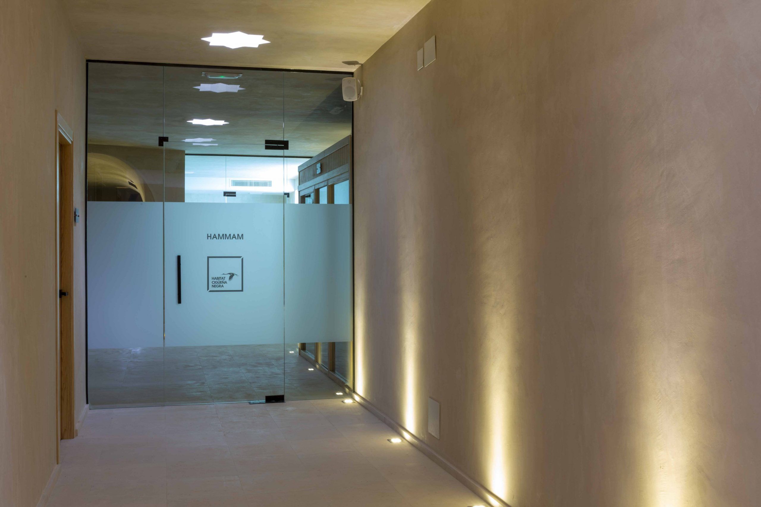 Hammam Habitat Cigüeña Negra